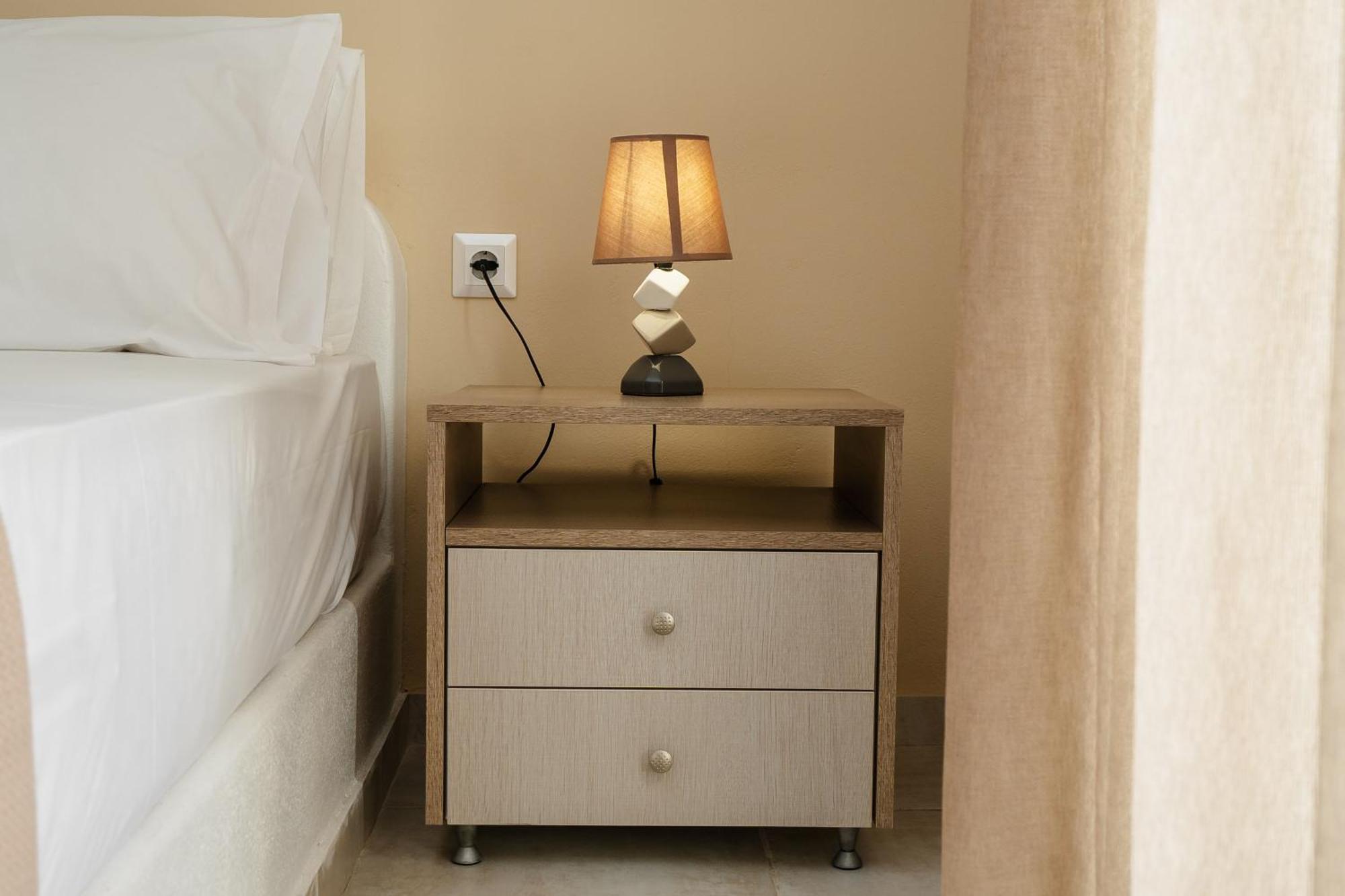 Evripus Suites Kastrákion Esterno foto